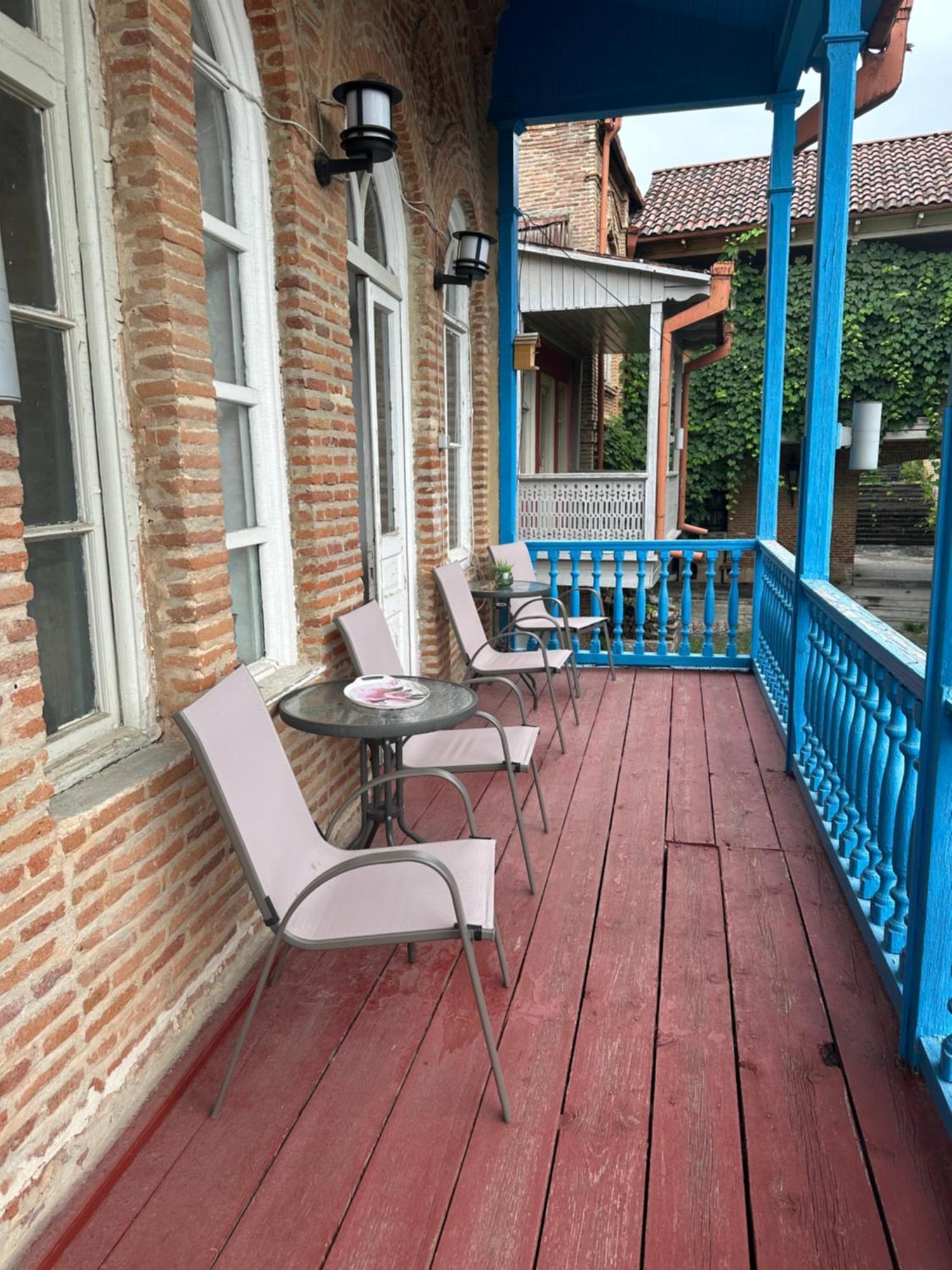 Hotel Golden Lion Sighnaghi Exterior foto